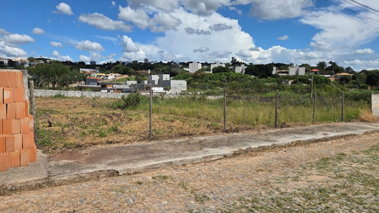 LOTE à venda no TROPICAL: 
