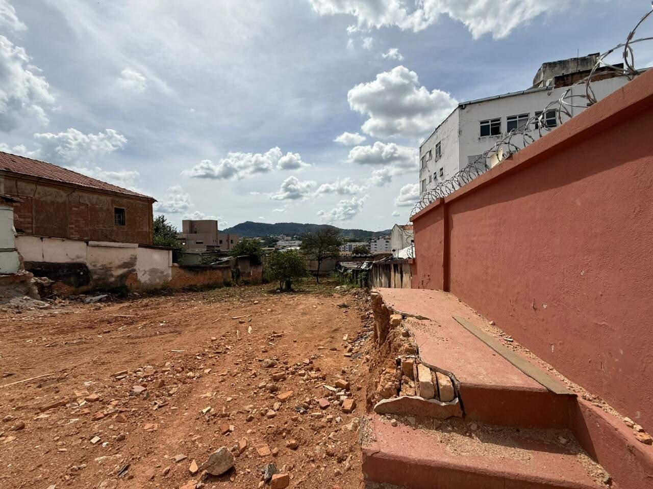 LOTE à venda no CENTRO: 