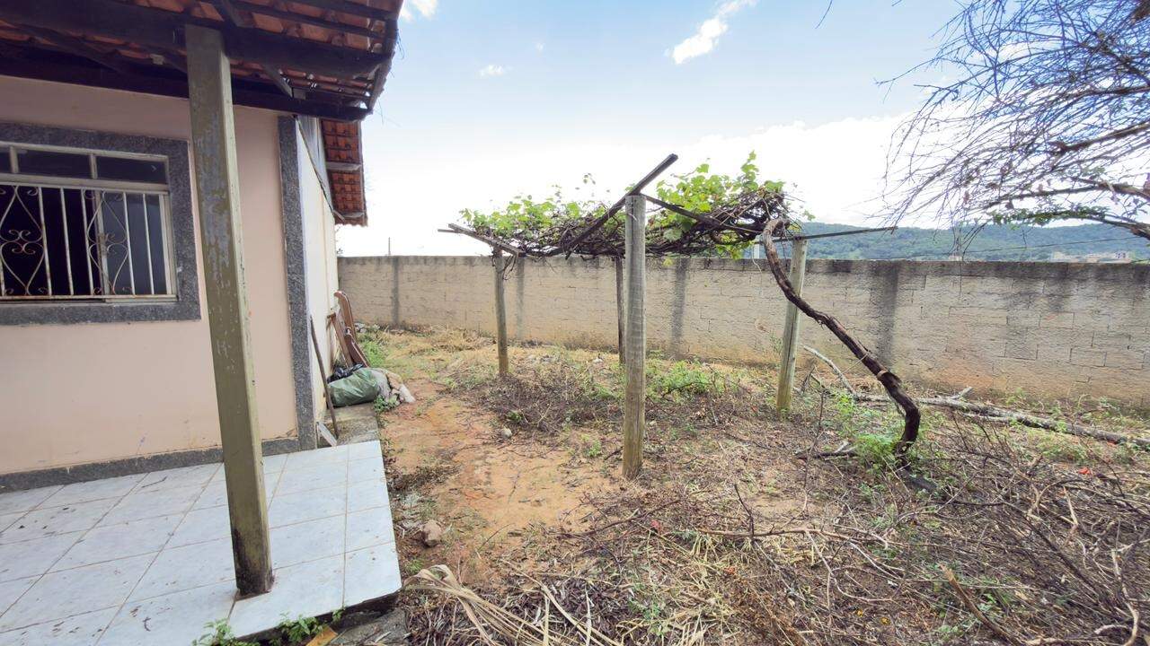 CASA à venda no Piaguassu: 