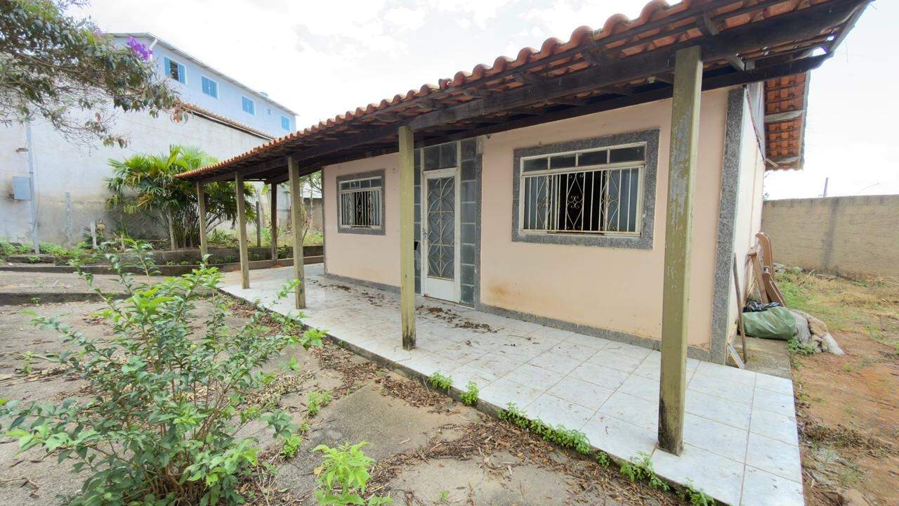CASA à venda no Piaguassu: 