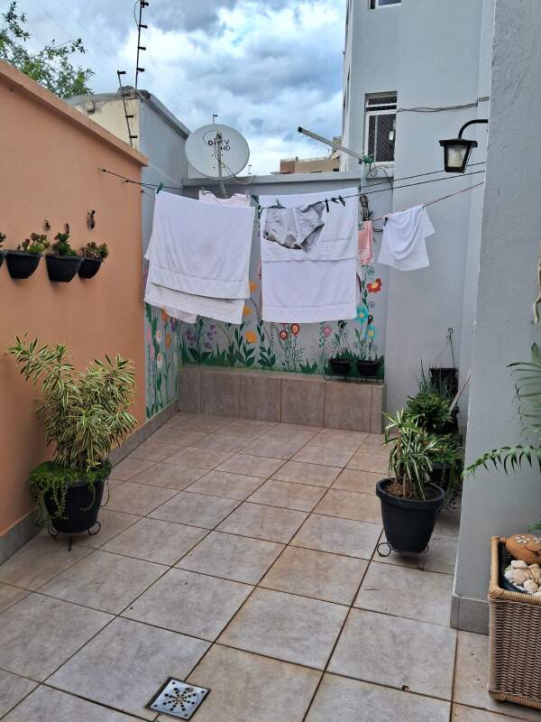 APARTAMENTO COM AREA à venda no PIEDADE: 