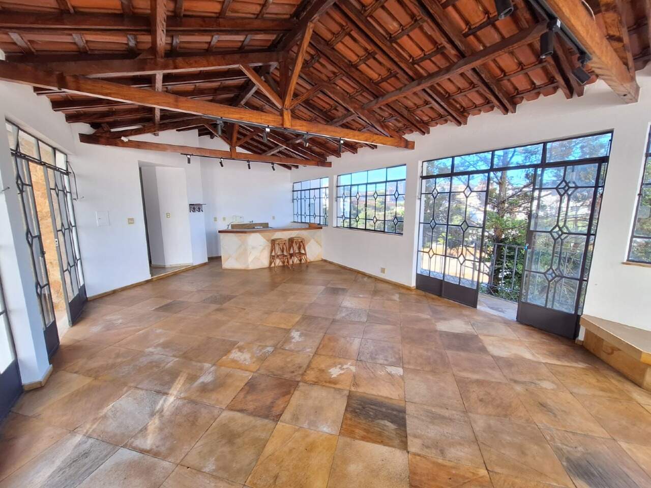 Casa Comercial para aluguel no CERQUEIRA LIMA: 
