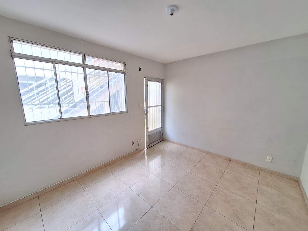 APARTAMENTO à venda no Parque Jardim Santanense: 