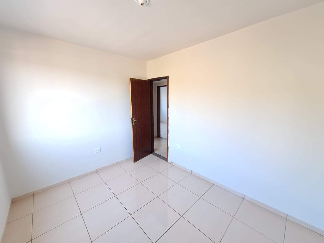 APARTAMENTO para aluguel no VALE DAS AROEIRAS: 
