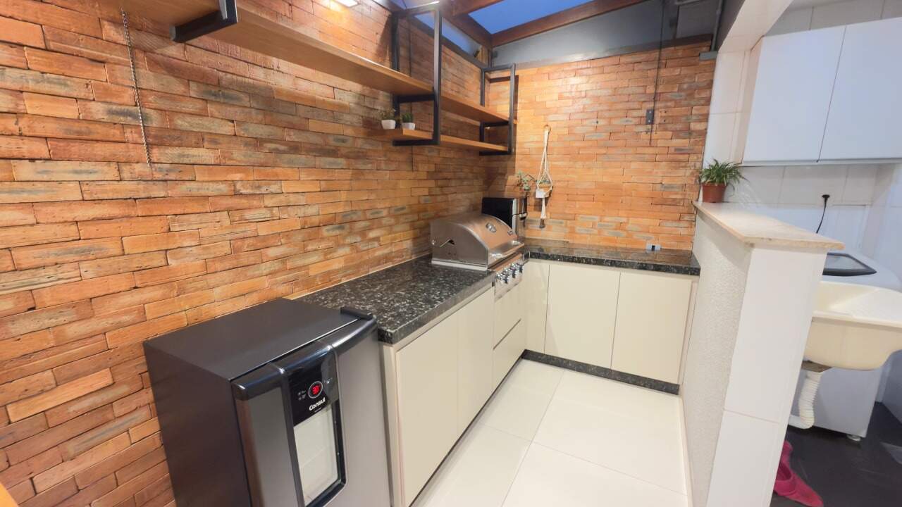 APARTAMENTO COM AREA à venda no BELVEDERE: 