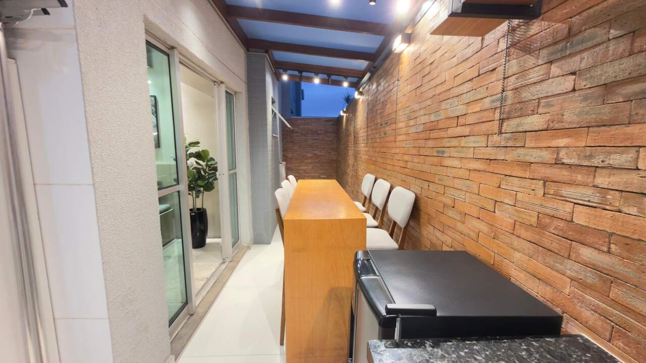 APARTAMENTO COM AREA à venda no BELVEDERE: 