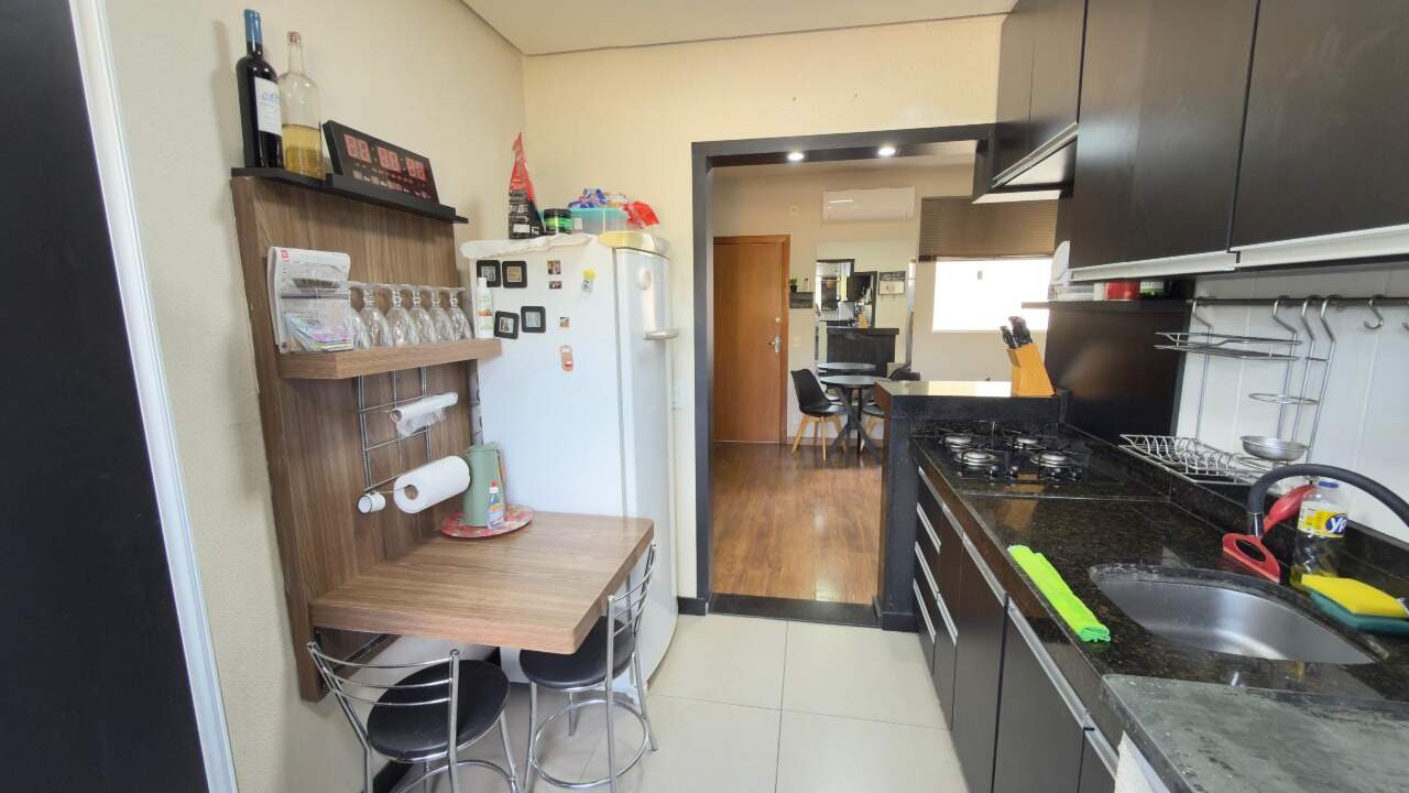 APARTAMENTO à venda no Alaita: 