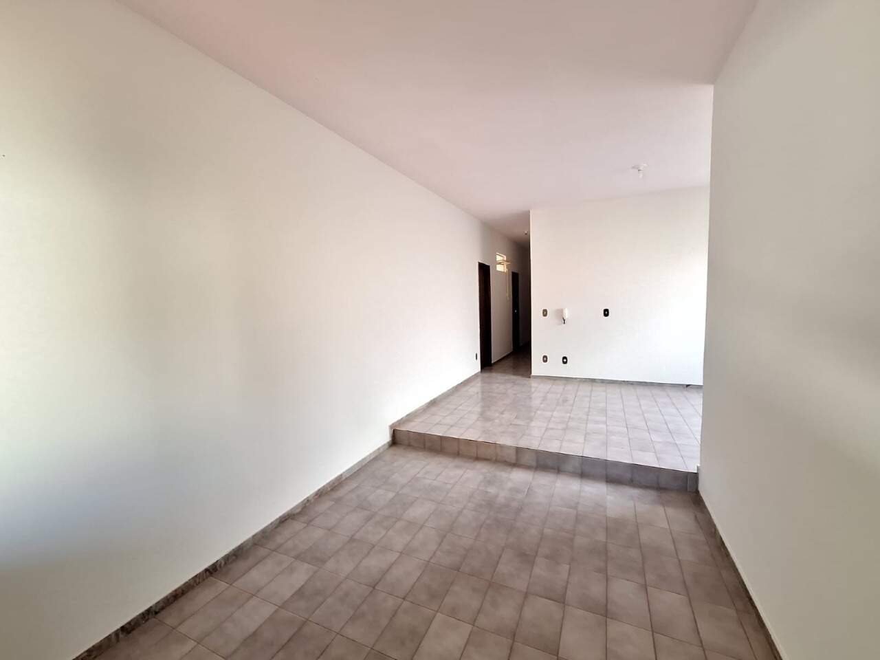 CASA para aluguel no NOGUEIRINHA: 