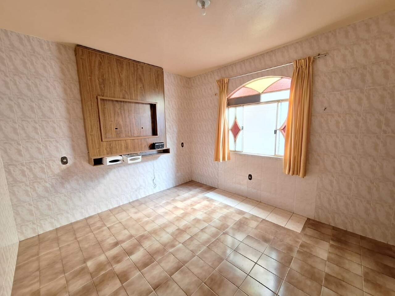 CASA para aluguel no NOGUEIRINHA: 