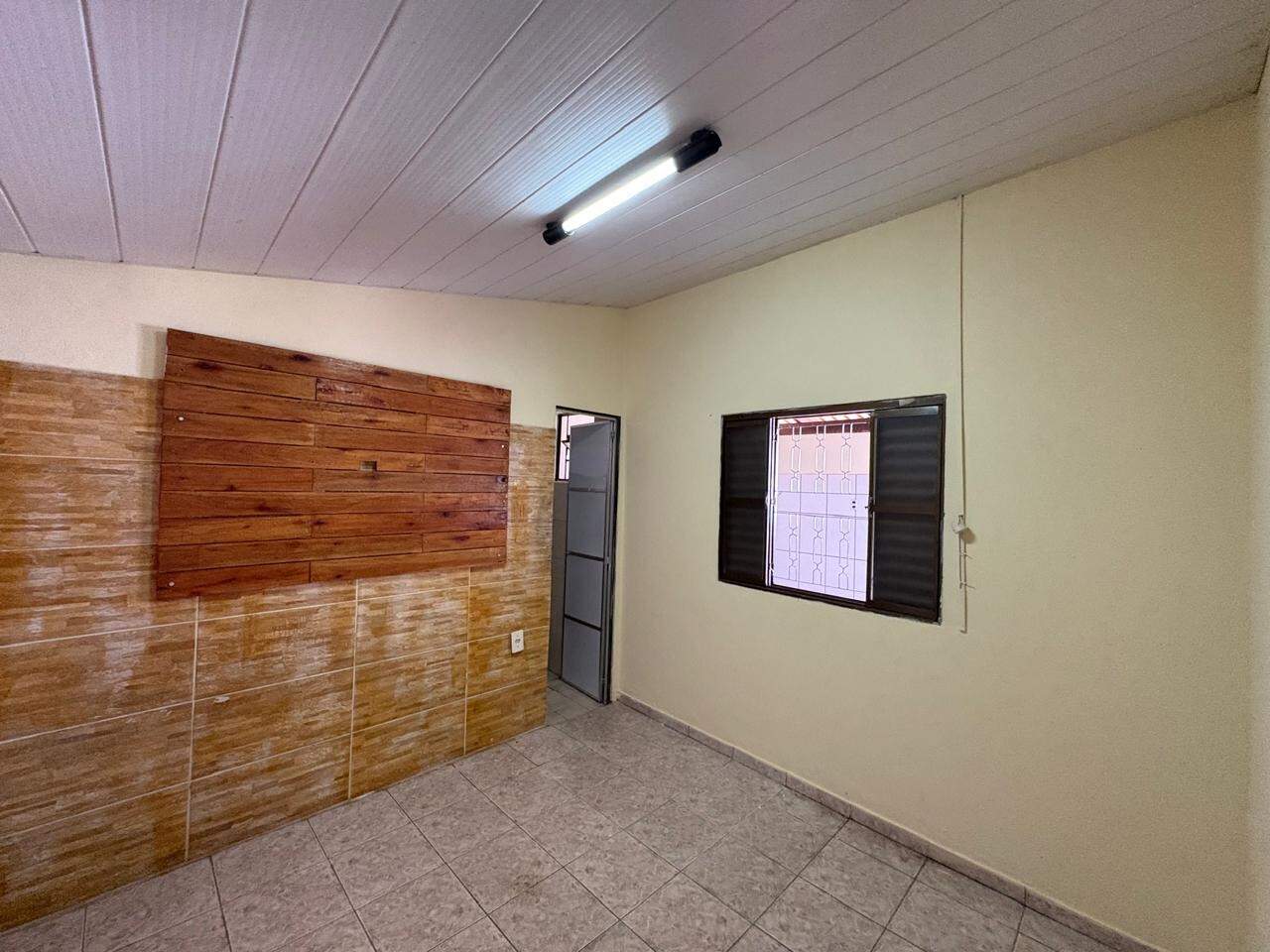 CASA para aluguel no Conjunto Habitacional Jadir Marinho: 