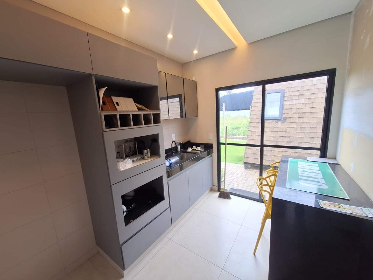 SALA COMERCIAL para aluguel no GRAÇAS: 