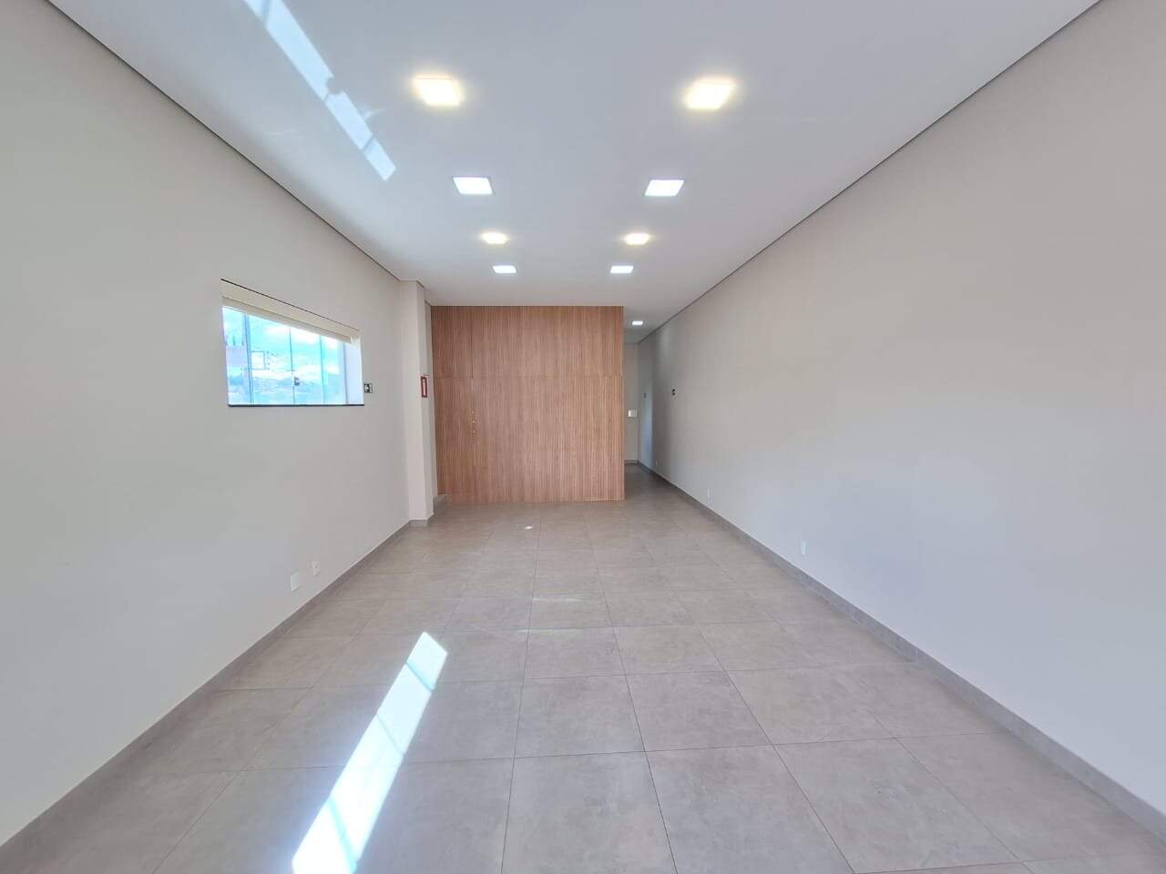 LOJA para aluguel no Residencial Morro do Sol: 