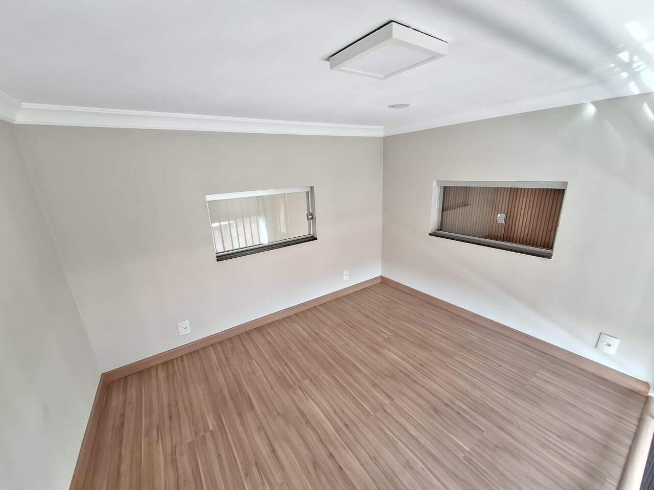 LOJA para aluguel no Residencial Morro do Sol: 