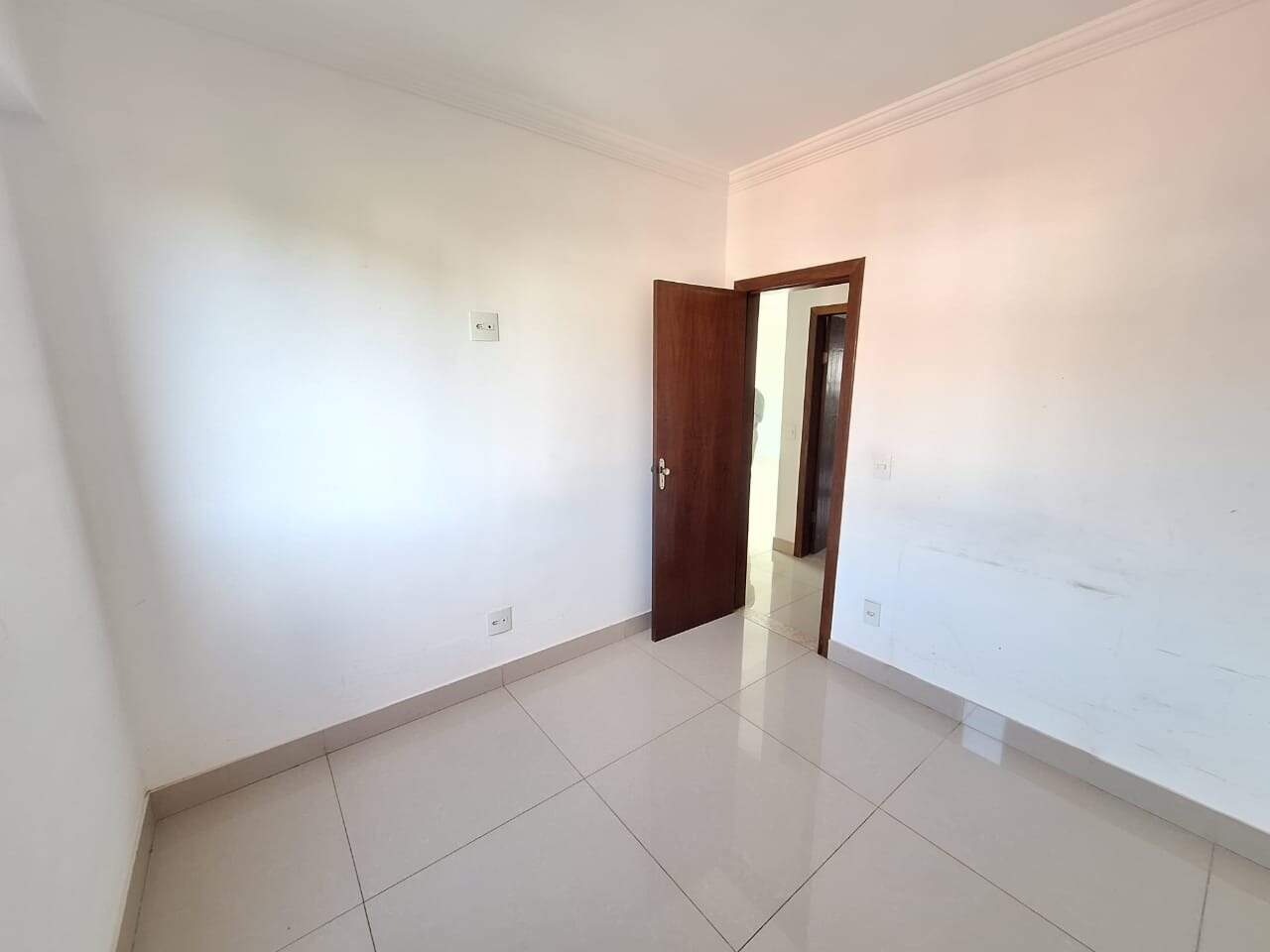 APARTAMENTO para aluguel no GRAÇAS: 