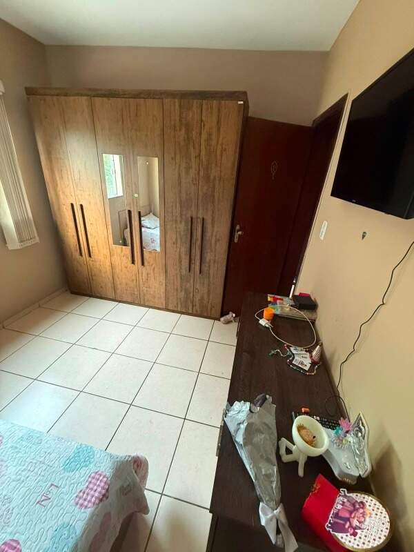 APARTAMENTO COM AREA à venda no TRES MARIAS: 