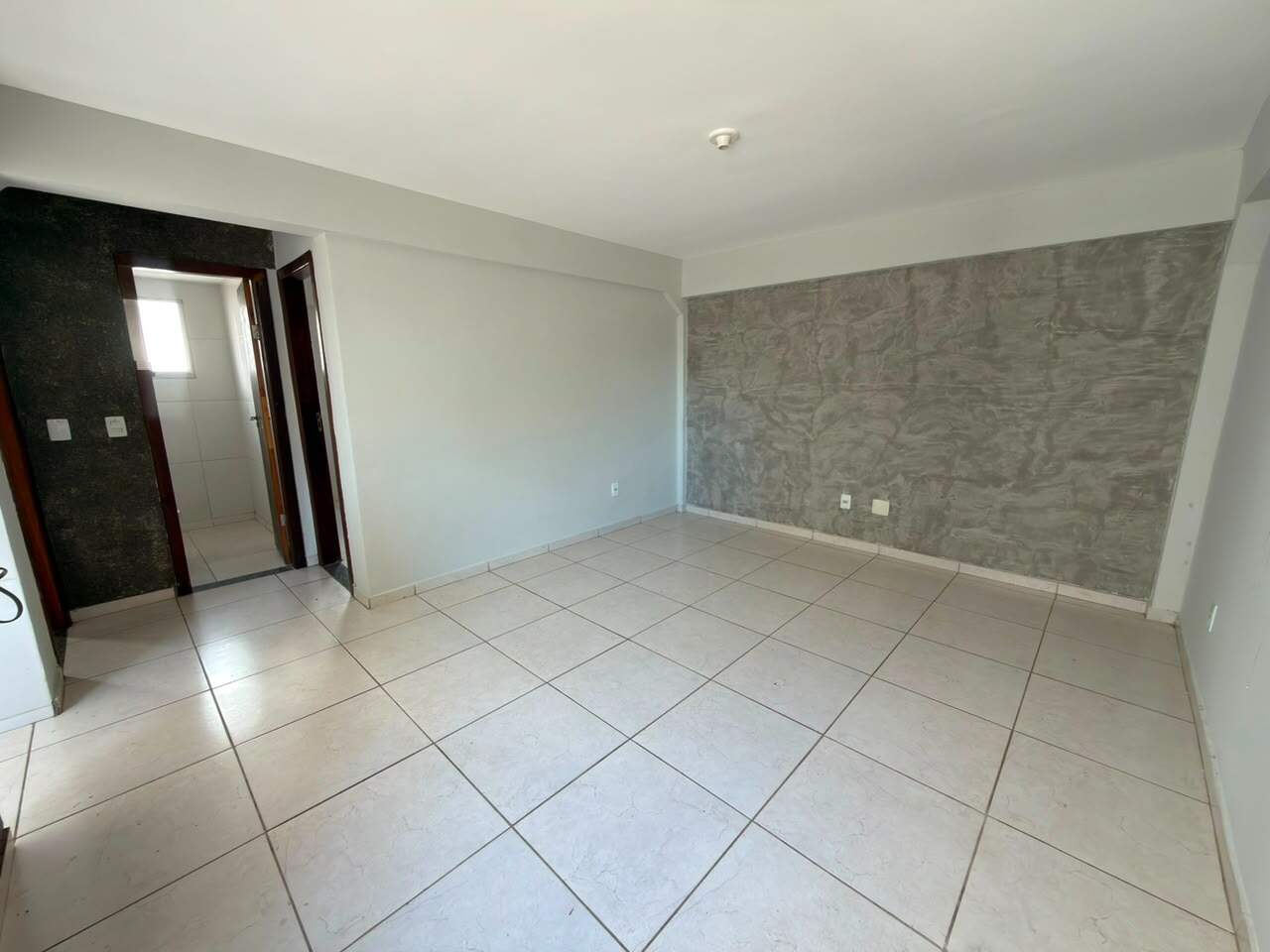 APARTAMENTO para aluguel no RECANTO DAS PEIXOTAS: 