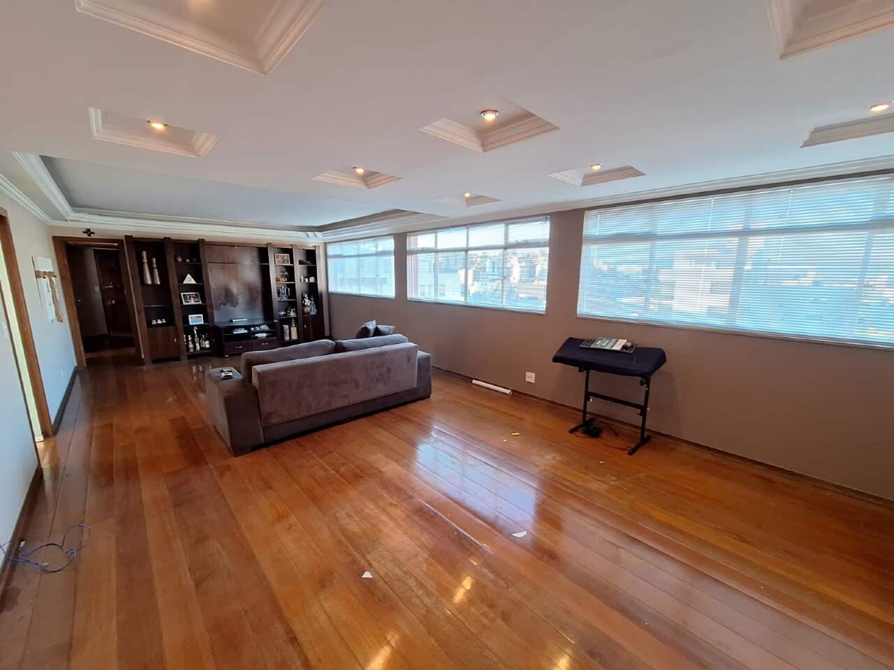 APARTAMENTO para aluguel no CERQUEIRA LIMA: 