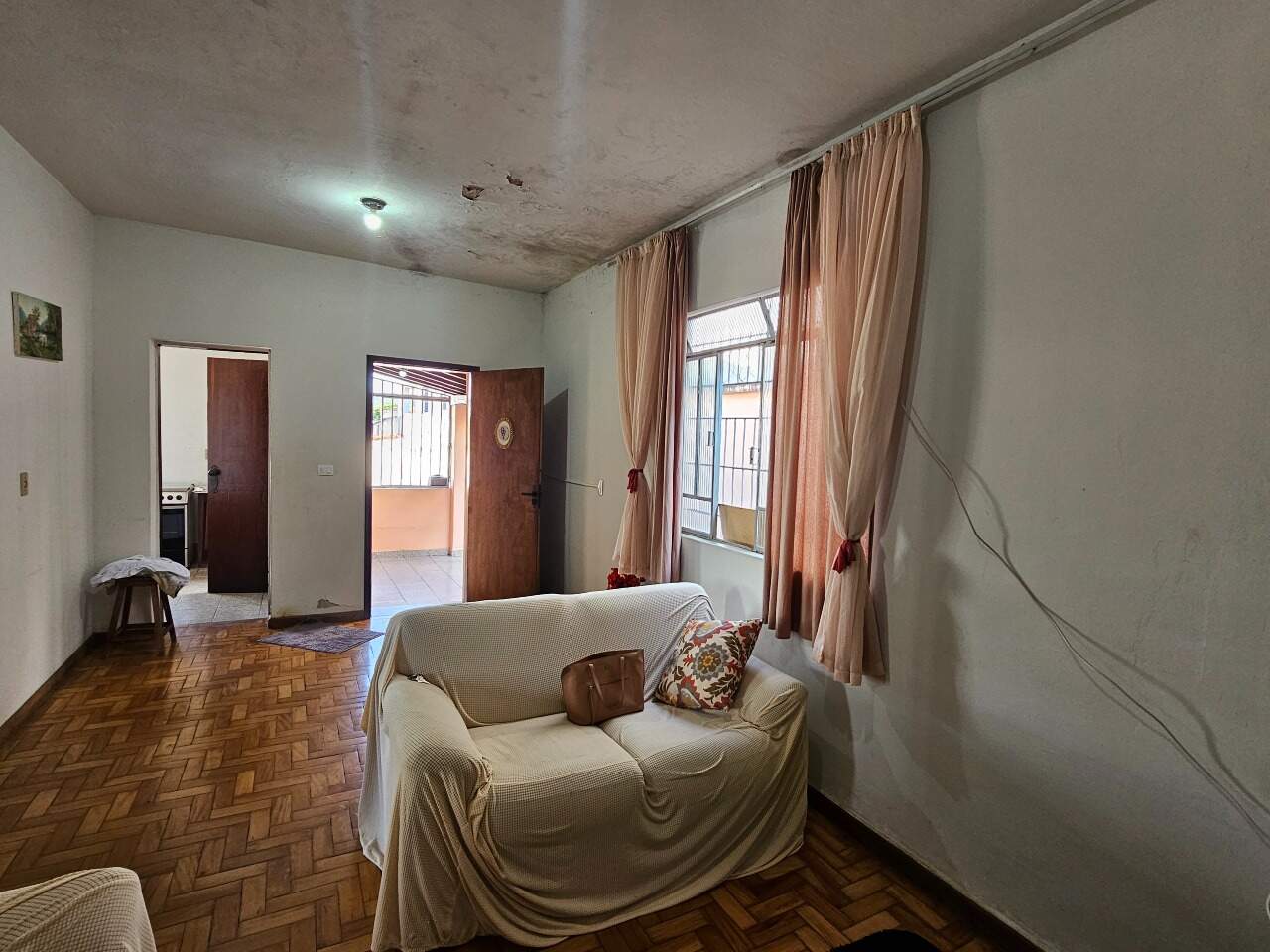 CASA à venda no GRAÇAS: 