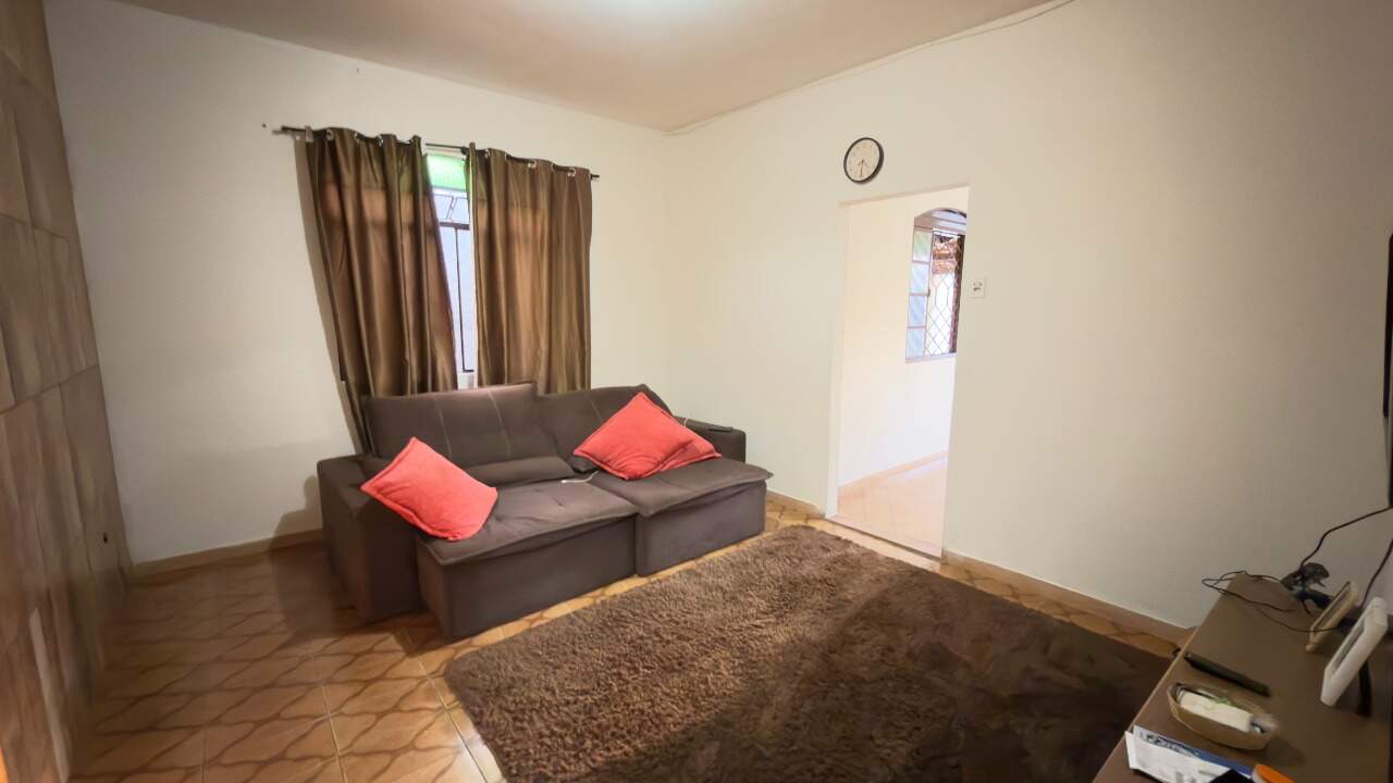 CASA à venda no Parque Jardim Santanense: 
