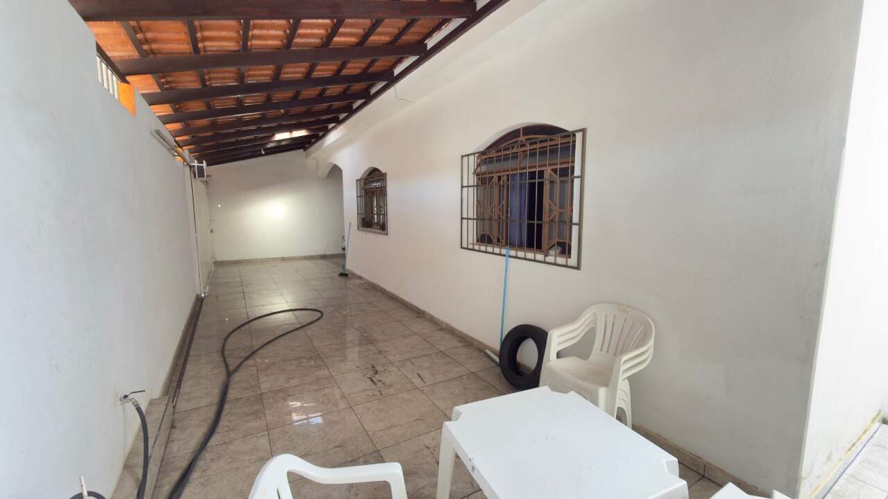 CASA à venda no Parque Jardim Santanense: 