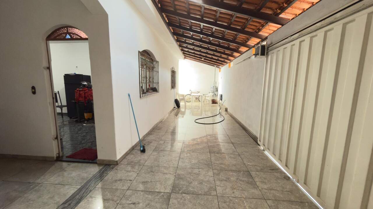 CASA à venda no Parque Jardim Santanense: 
