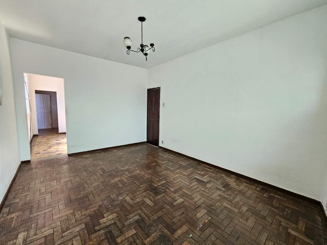 CASA à venda no CENTRO: 