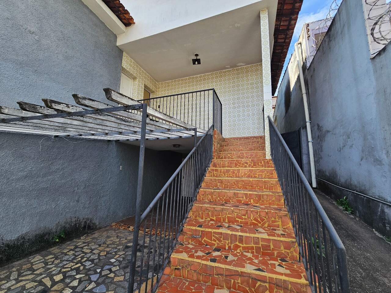 CASA à venda no CENTRO: 
