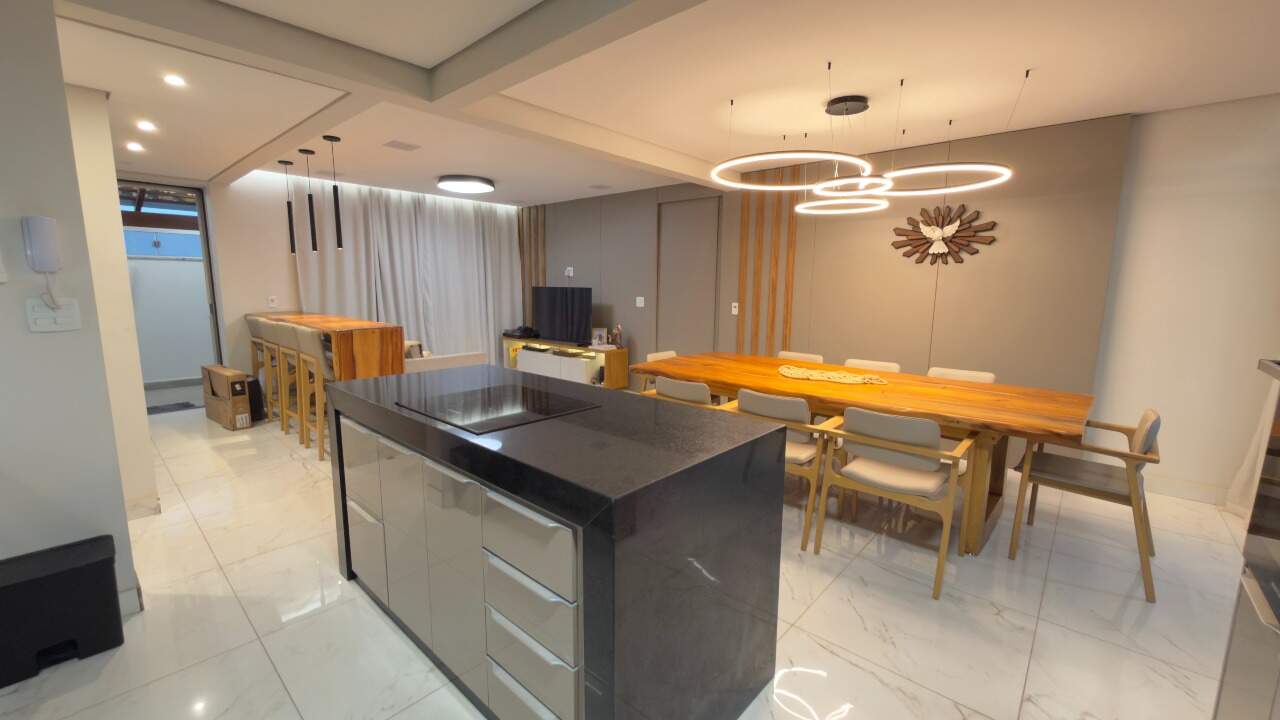 APARTAMENTO COM AREA à venda no BELVEDERE: 