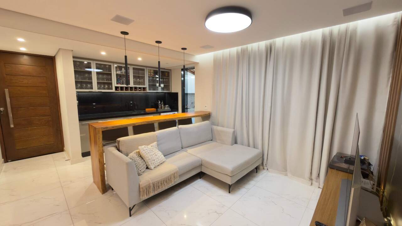 APARTAMENTO COM AREA à venda no BELVEDERE: 