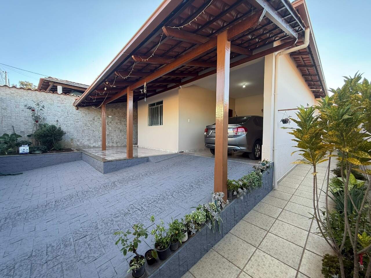 CASA à venda no LOURDES: 