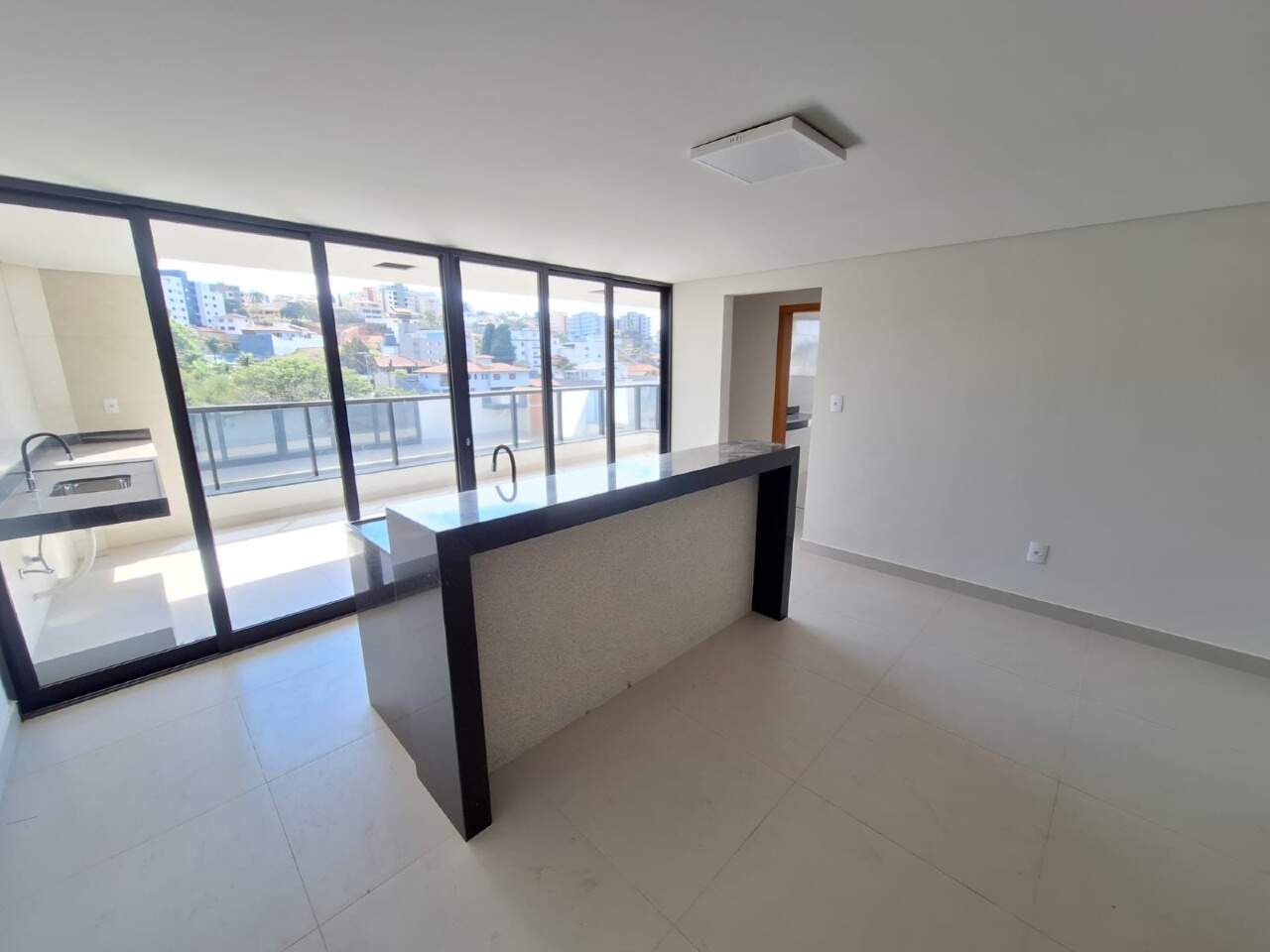 APARTAMENTO para aluguel no CERQUEIRA LIMA: 