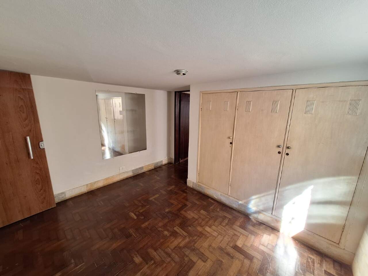 BARRACAO para aluguel no Residencial Morro do Sol: 