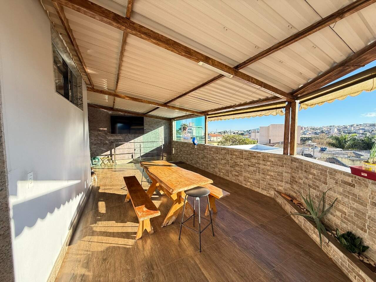 CASA à venda no AEROPORTO: 