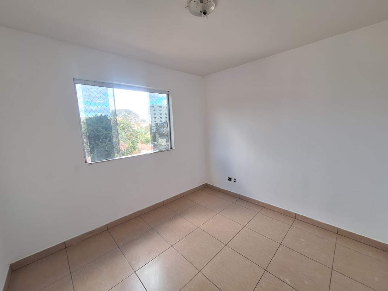 APARTAMENTO para aluguel no GRAÇAS: 