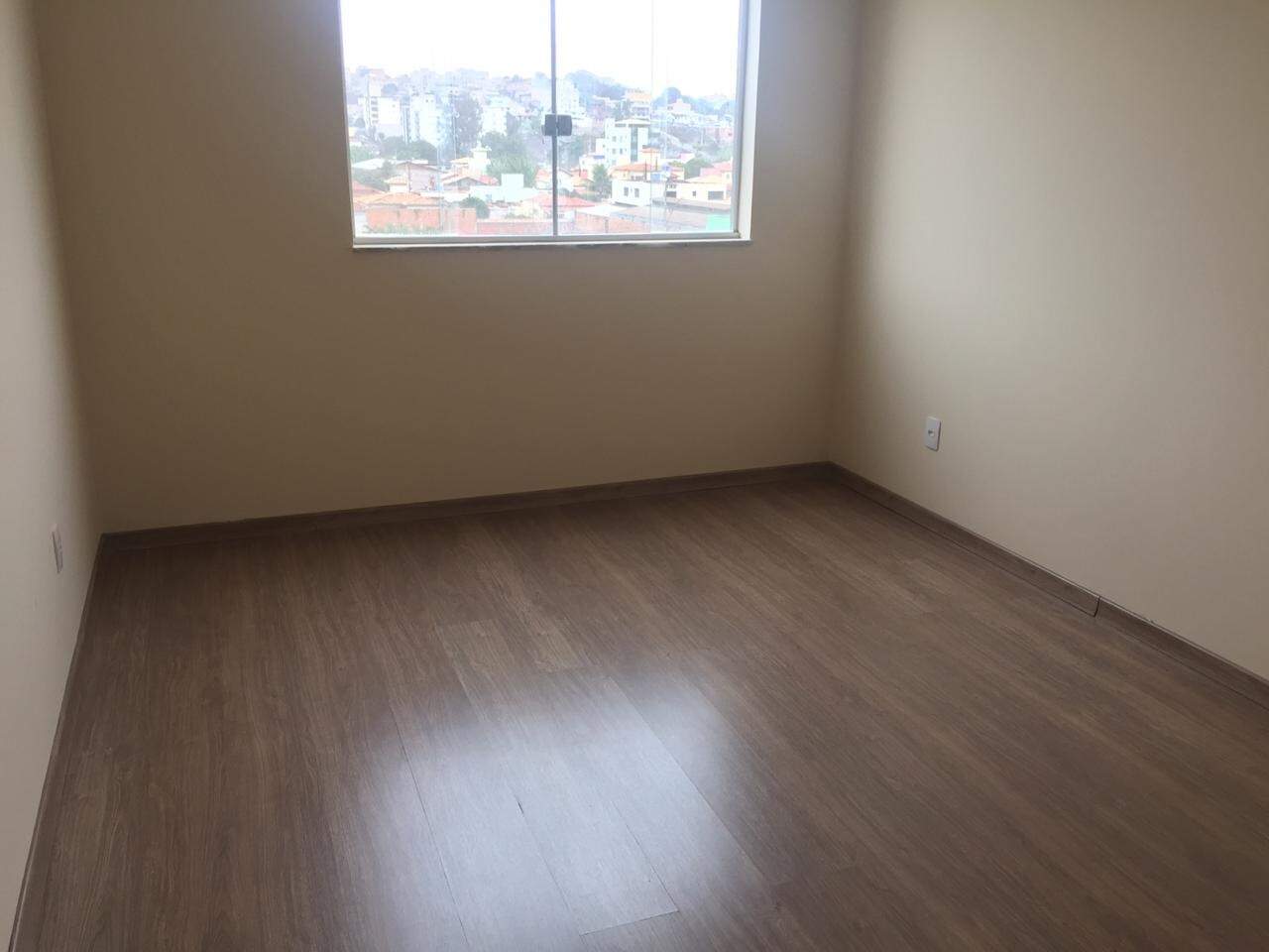 APARTAMENTO para aluguel no OLIMPIO MOREIRA: 