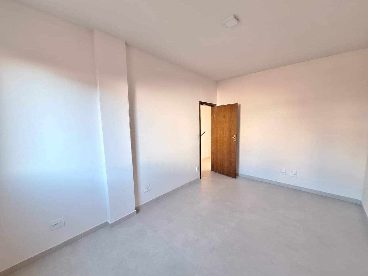 APARTAMENTO para aluguel no GRAÇAS: 