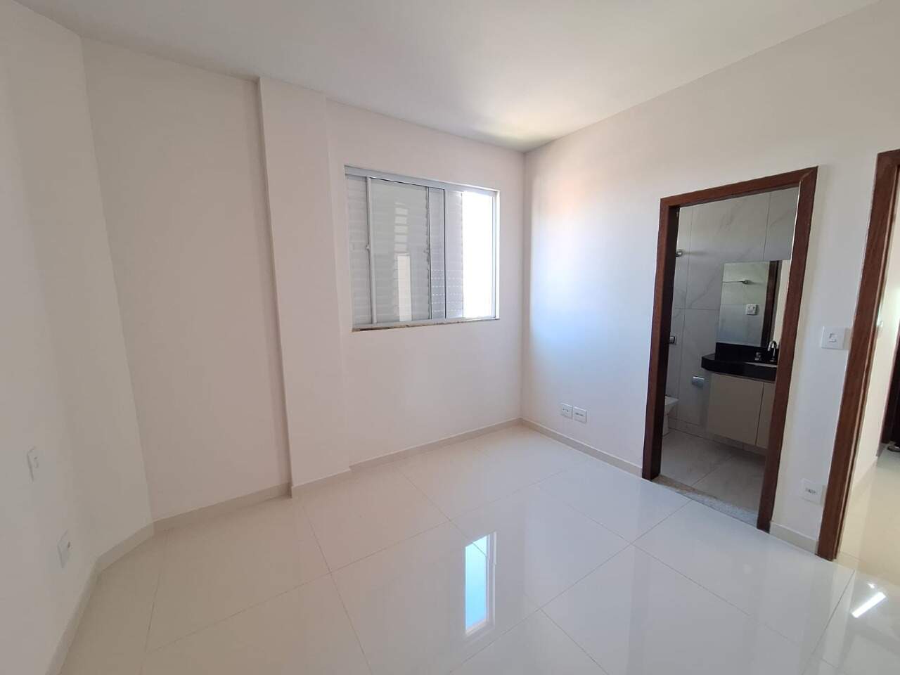 APARTAMENTO para aluguel no GRAÇAS: 