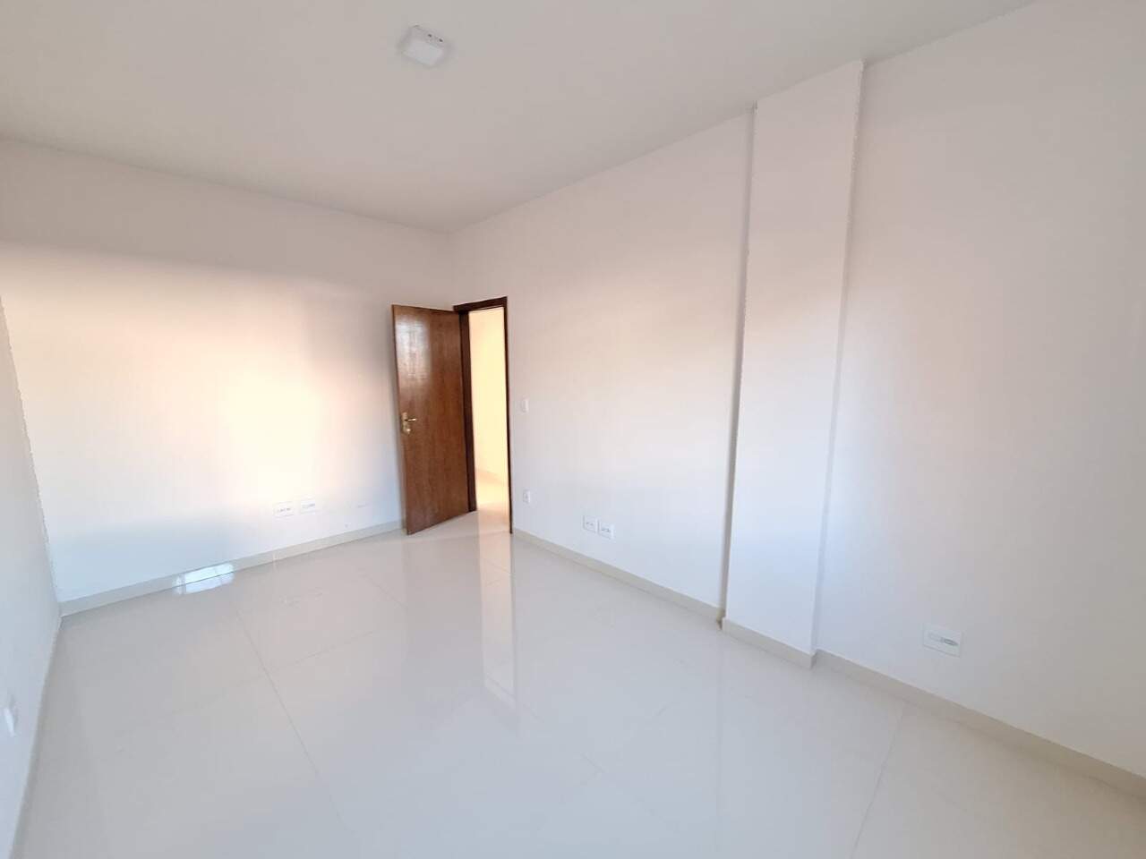 APARTAMENTO para aluguel no GRAÇAS: 