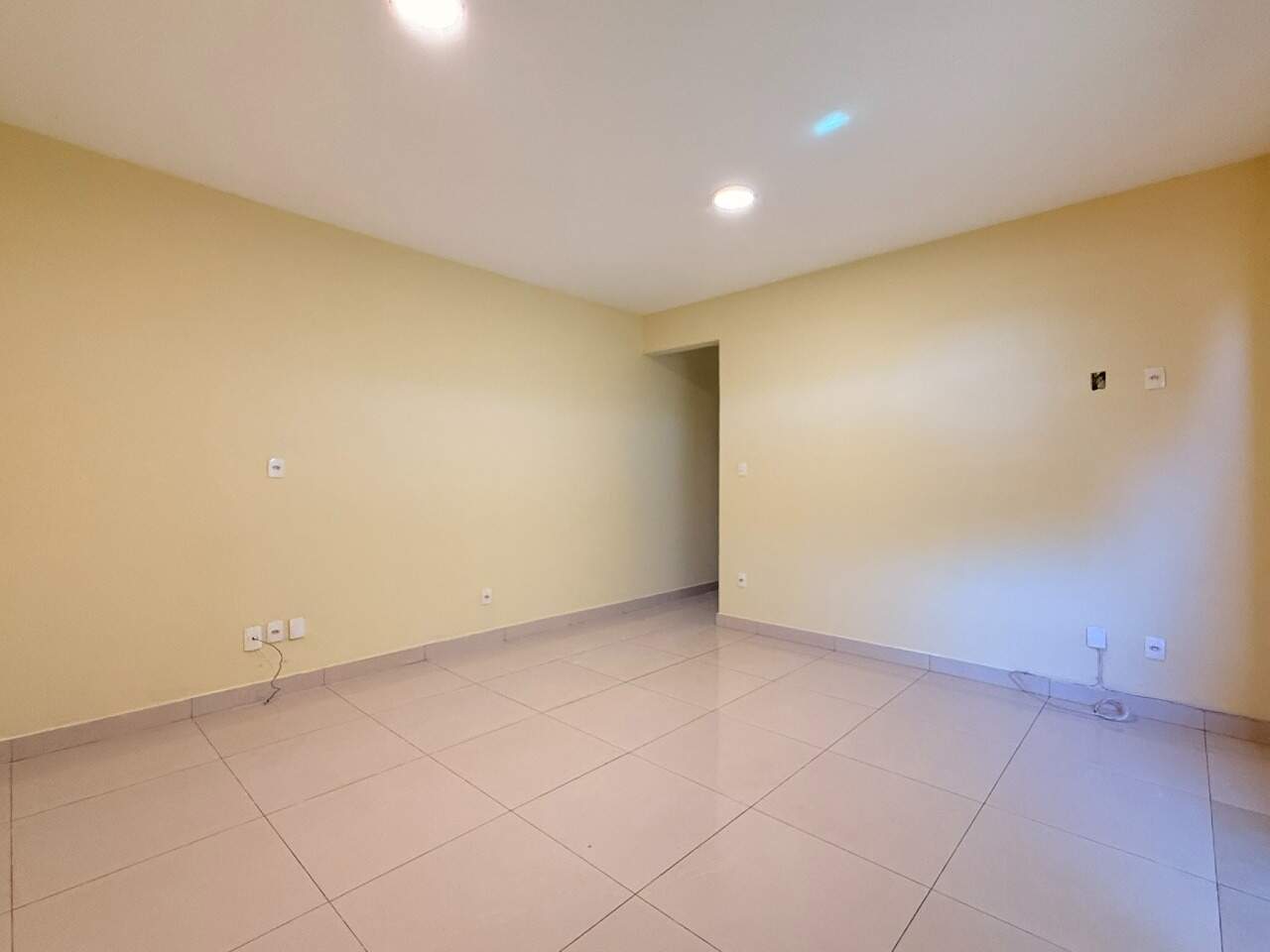 APARTAMENTO COM AREA à venda no SANTANENSE: 