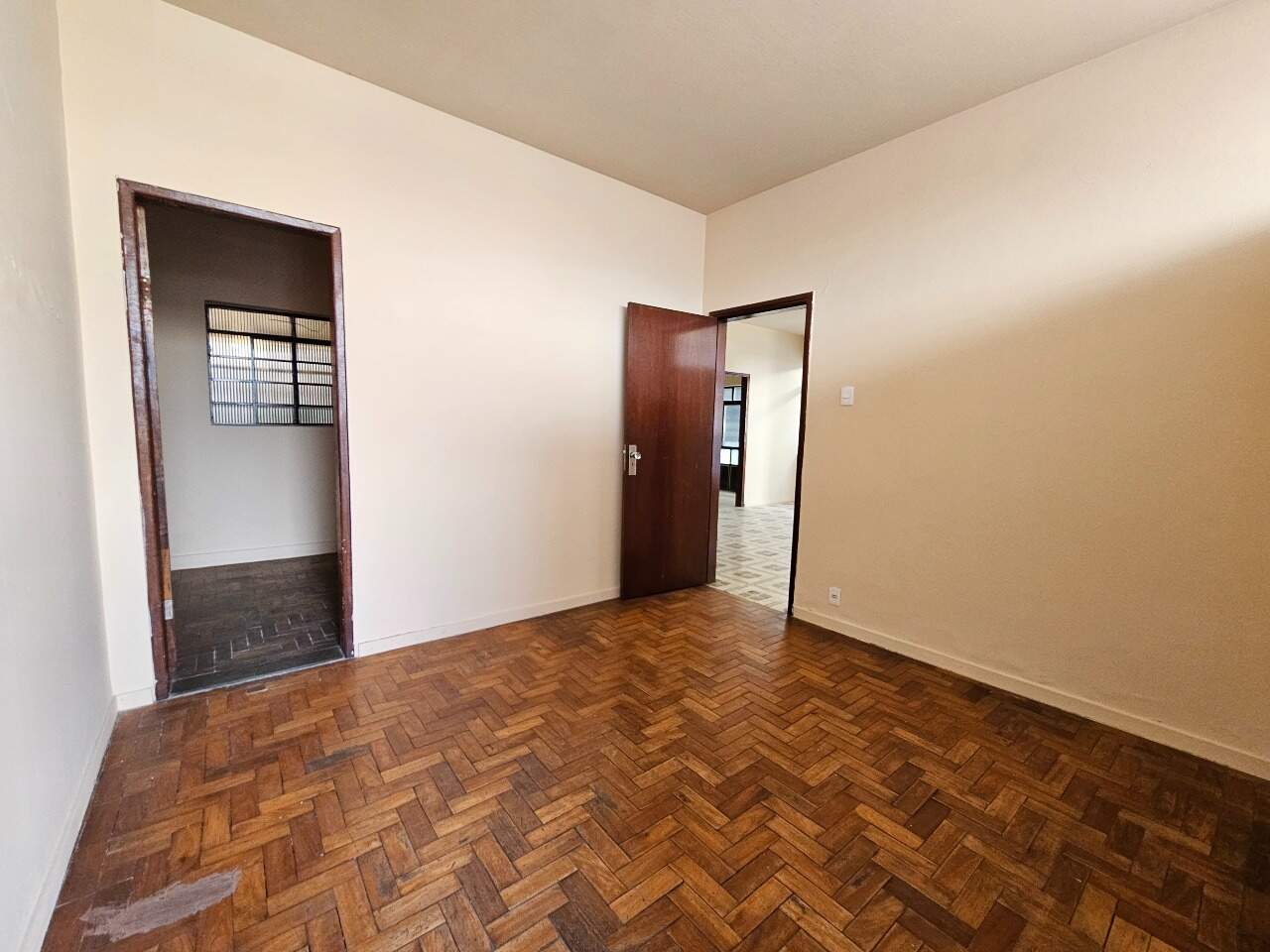 CASA para aluguel no CENTRO: 
