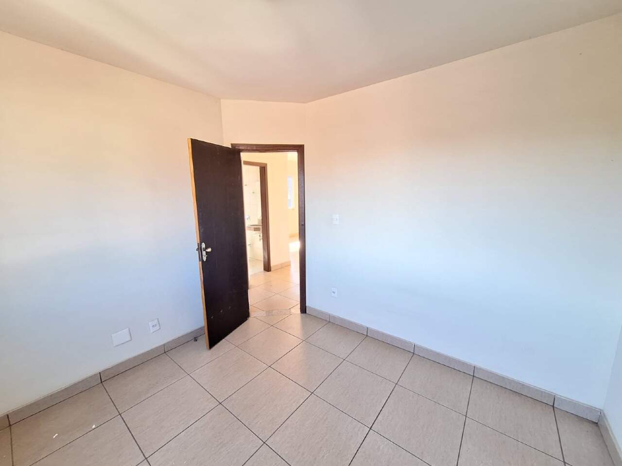 APARTAMENTO para aluguel no GRAÇAS: 