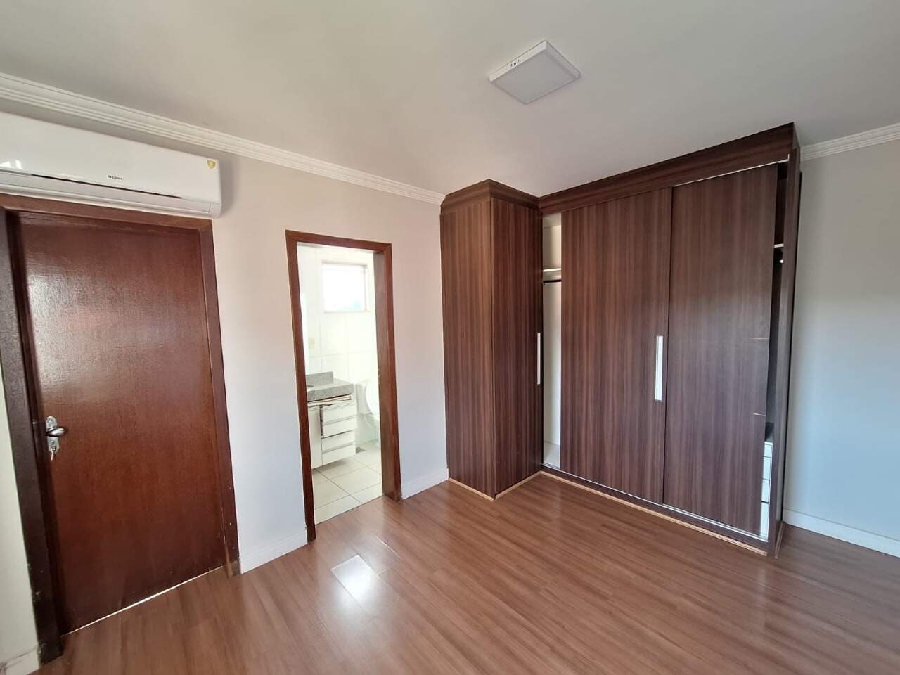 APARTAMENTO para aluguel no Residencial Morro do Sol: 