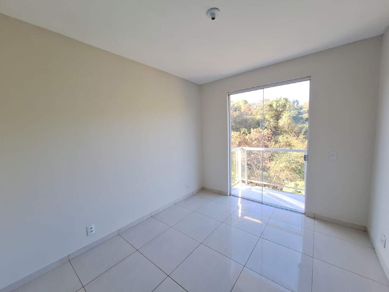 APARTAMENTO para aluguel no CHACARA DO QUITAO: 