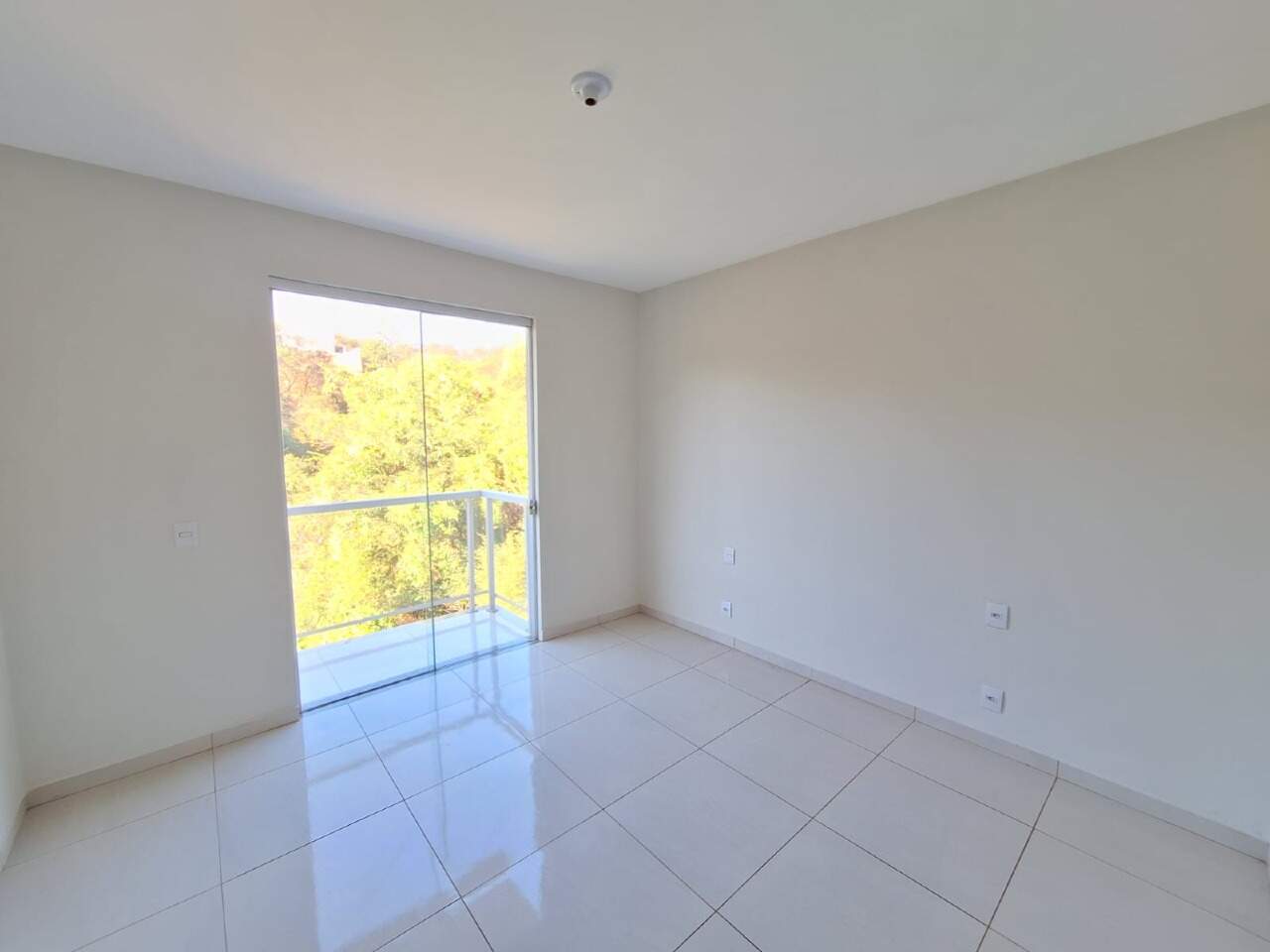 APARTAMENTO para aluguel no CHACARA DO QUITAO: 