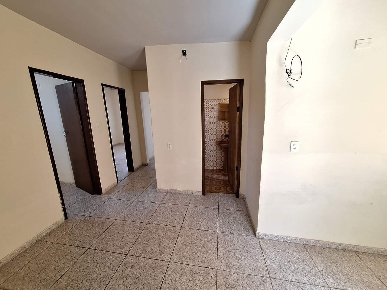 CASA para aluguel no Nogueira Machado: 