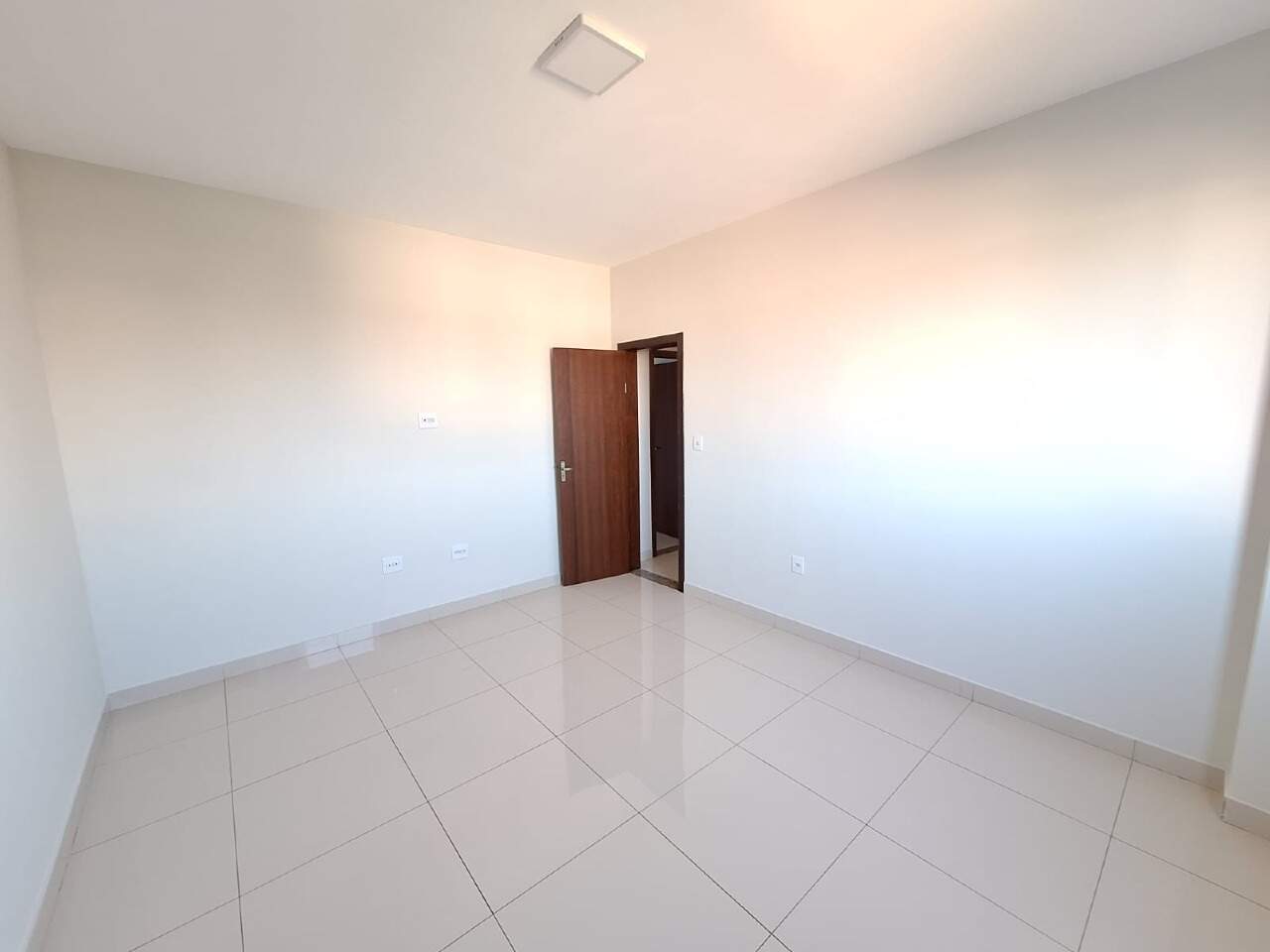 APARTAMENTO para aluguel no BELVEDERE: 