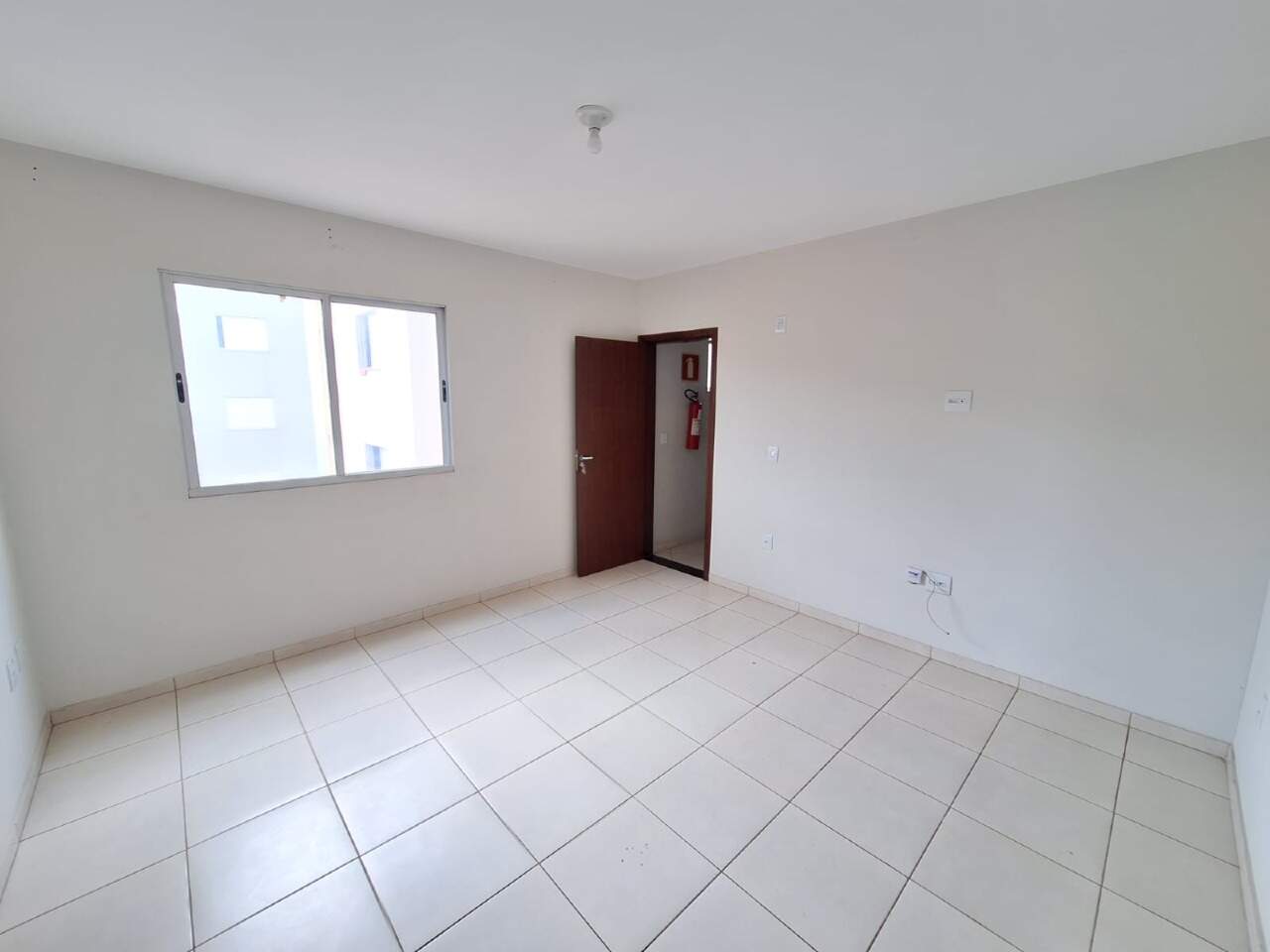 APARTAMENTO para aluguel no da Olaria: 