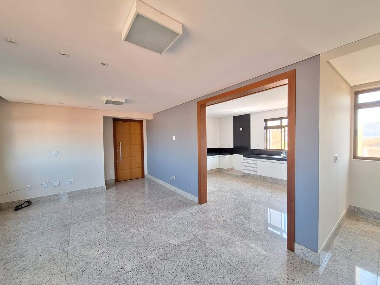 APARTAMENTO para aluguel no CERQUEIRA LIMA: 