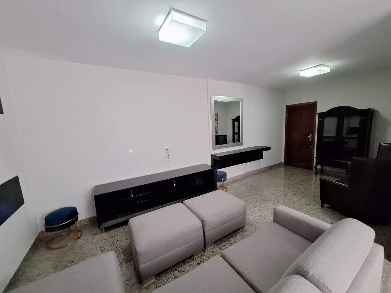 APARTAMENTO para aluguel no GRAÇAS: 
