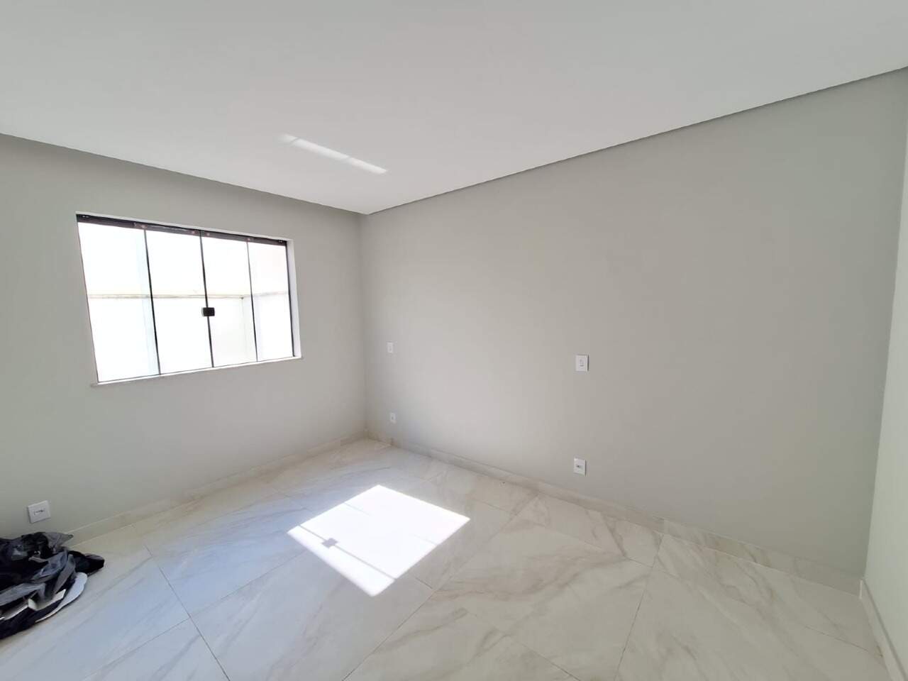 APARTAMENTO COM AREA para aluguel no CENTRO: 
